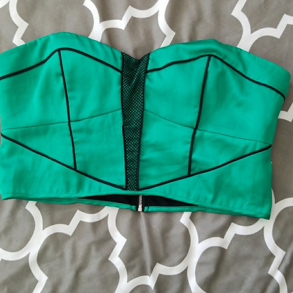 Silk bebe green crop top with boning